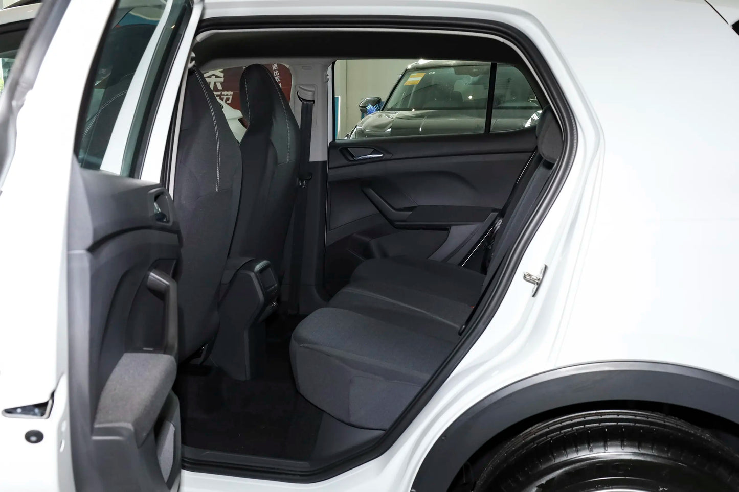 T-cross 2023 Model Revised Version 1.5L Automatic Style Version