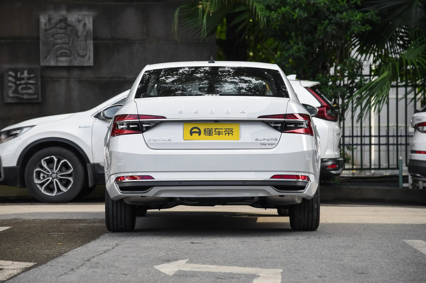 Skoda Superb  2025 TSI330 DSG Luxury Edition