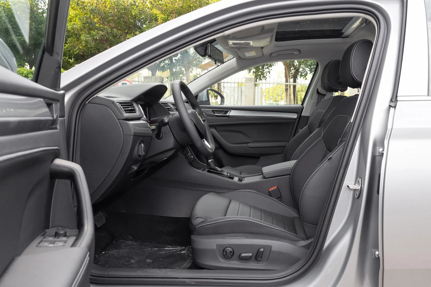 Skoda Superb  2025 TSI280 DSG Exclusive Edition