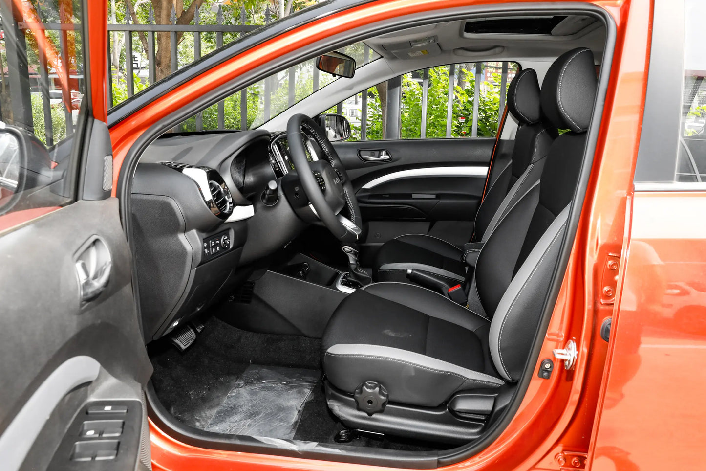 KX1 2021 Model 1.4L CVT Sunroof Variant