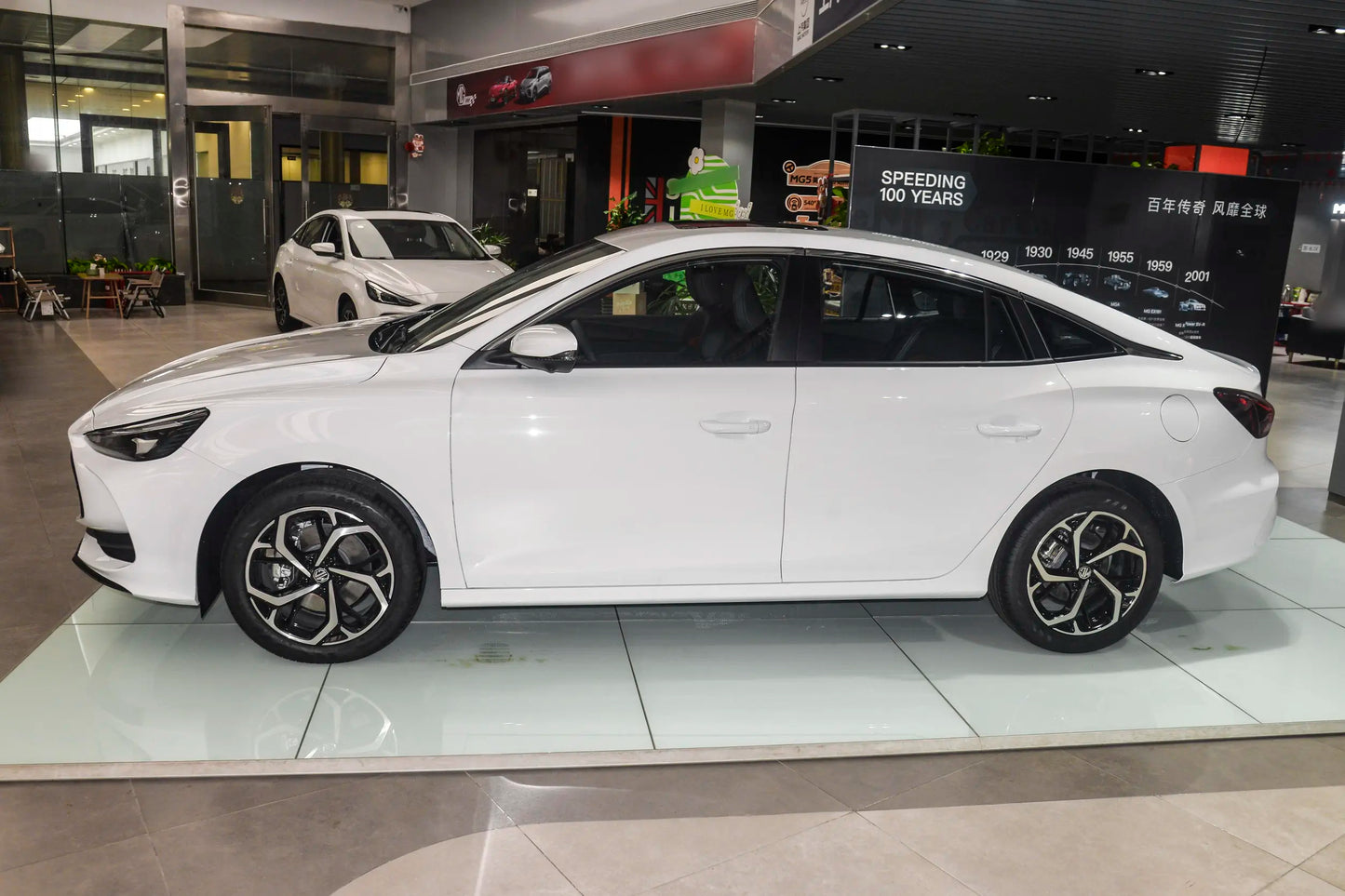 MG5 2025 Model 300TGI Global Supreme Edition