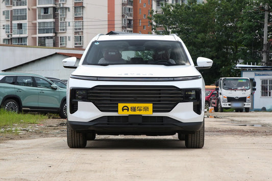 X70 Plus 2025 Model 1.5T Luxury Surging Version 7 seats