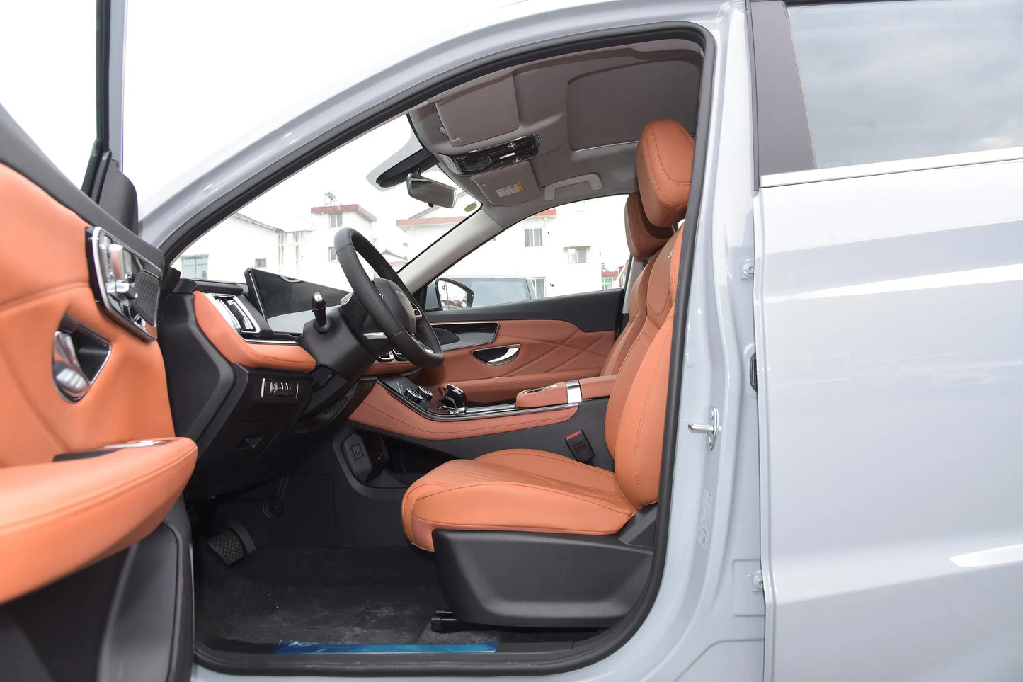 X70 Plus 2025 Model 1.5T Luxury Surging Version 7 seats