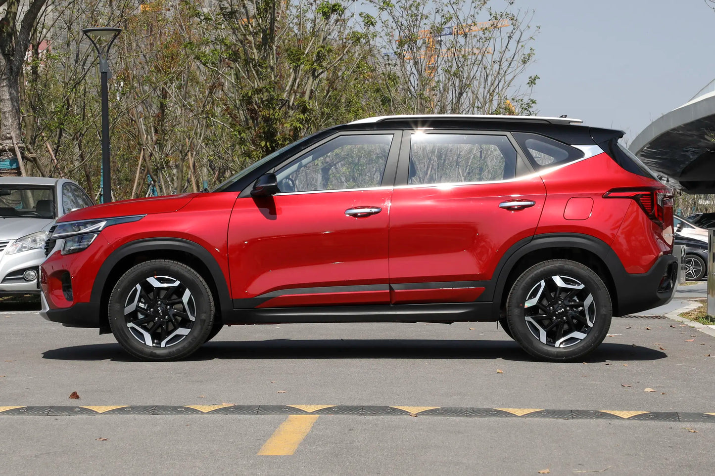 Seltos 2023 1.5L CVT Premium Edition