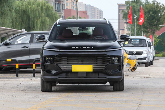 X70 Plus 2025 Model 1.5T Deluxe Pengpai Edition 5 seats