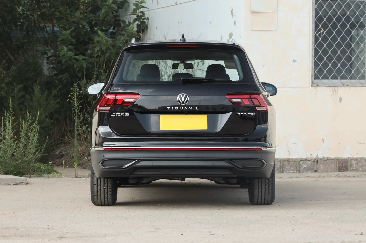 TAYRON L 2025 300TSI  2WD Elite Edition