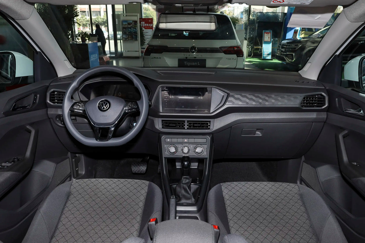 T-cross 2023 Model Revised  Version 1.5L Automatic Style Version