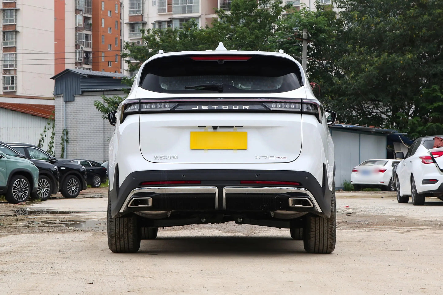 X70 Plus 2025 Model 1.5T Luxury Surging Version 7 seats