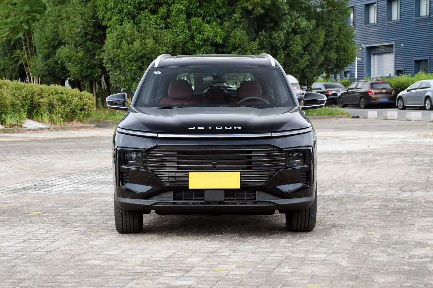 X70 Plus 2025 Model 1.5T Deluxe Edition 5 seats