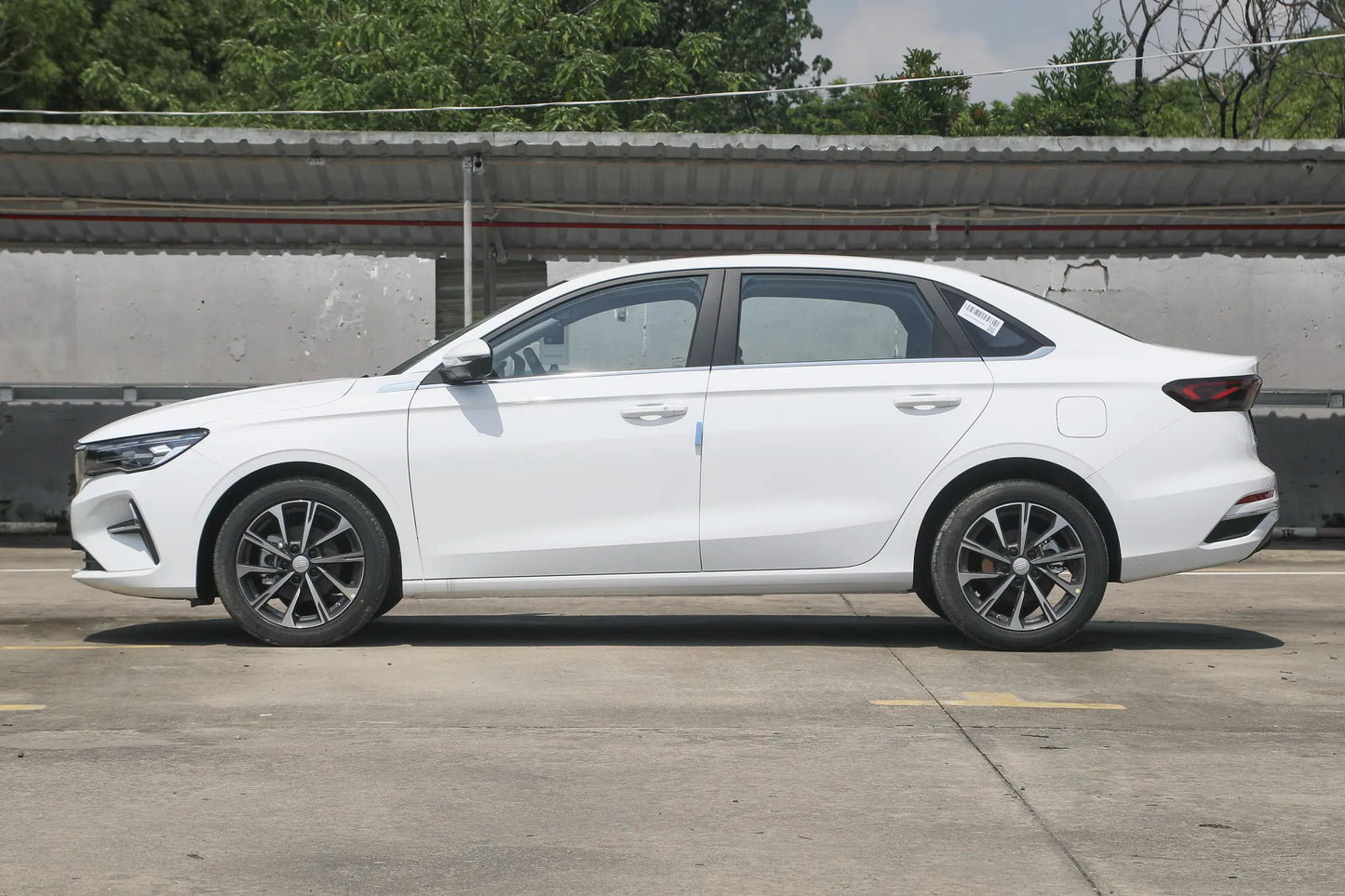 Geely Emgrand 2025 Model 4th Generation, 1.5L CVT Supreme Edition